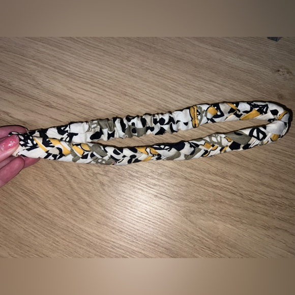 Vera Bradley Headbands - Picture 3 of 3